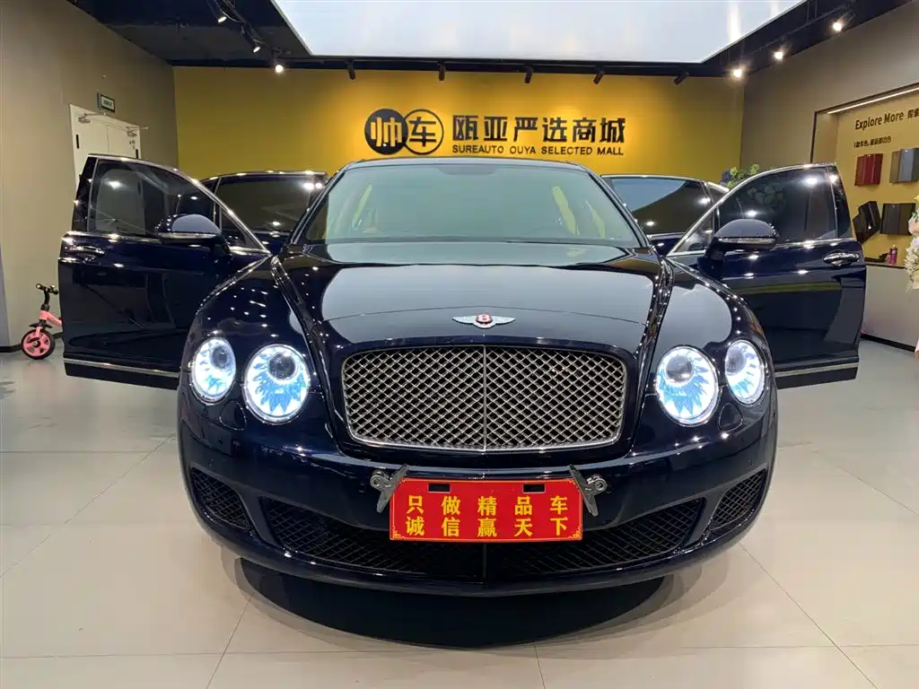 Bentley Flying Spur 2012 — фото 2