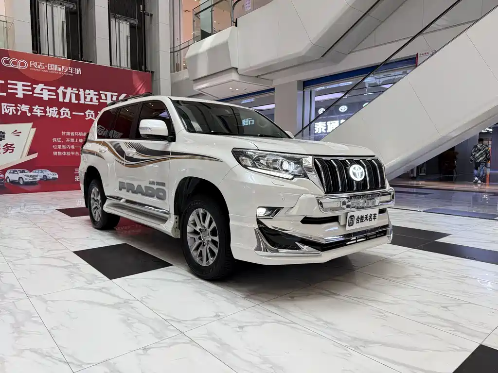 Toyota Prado 2019 — фото 2