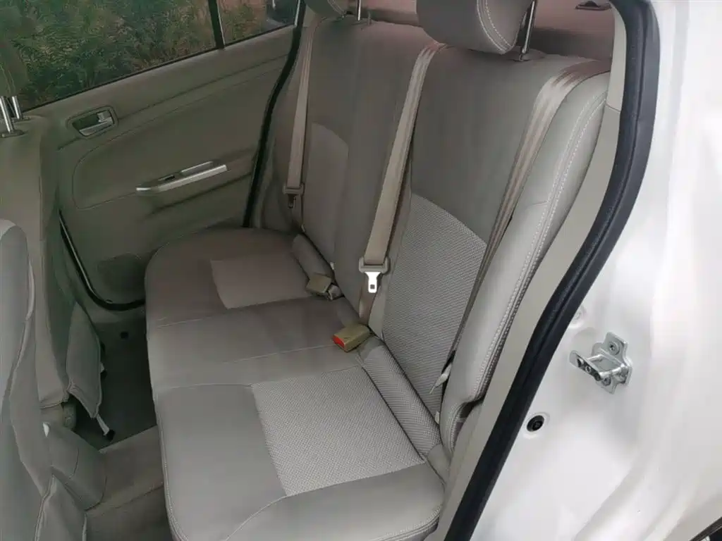Changan V3 2017 — фото 17