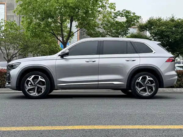 Geely Xingyue L 2021