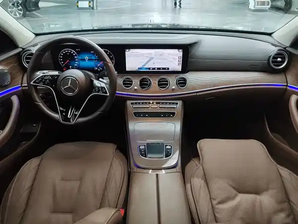 Mercedes-Benz E-Class 2023