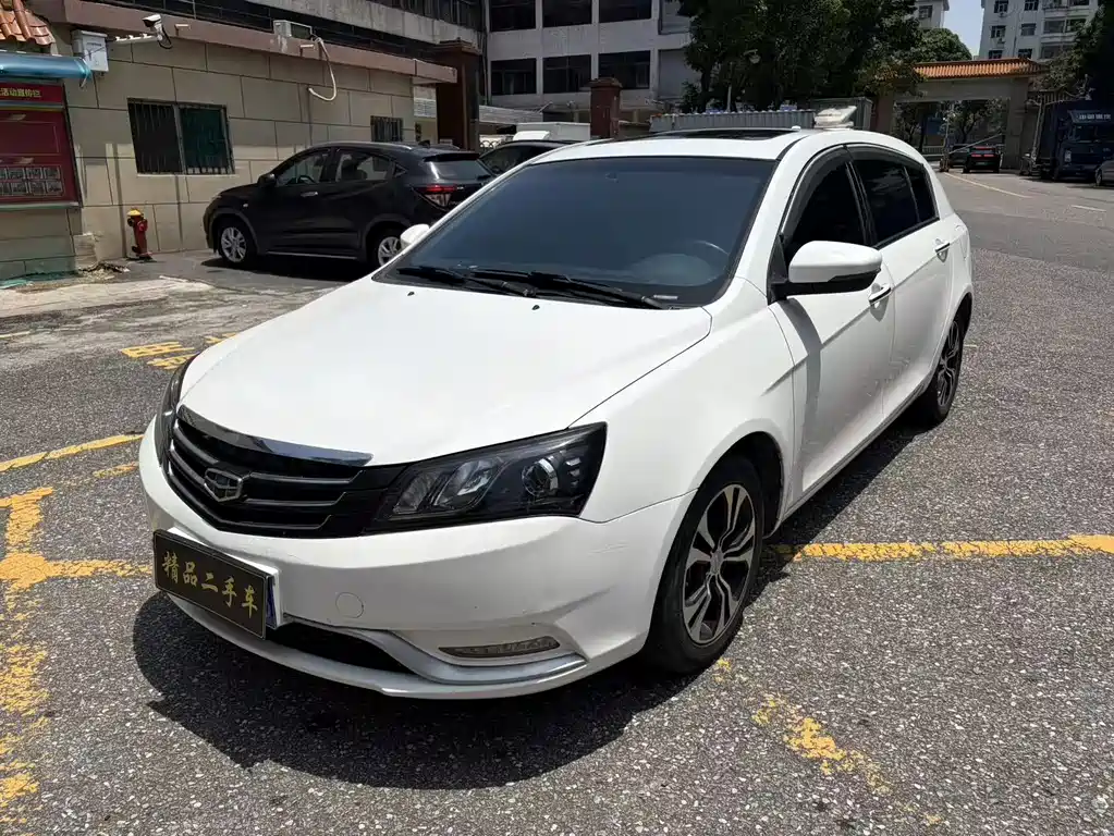 Geely Emgrand 2015