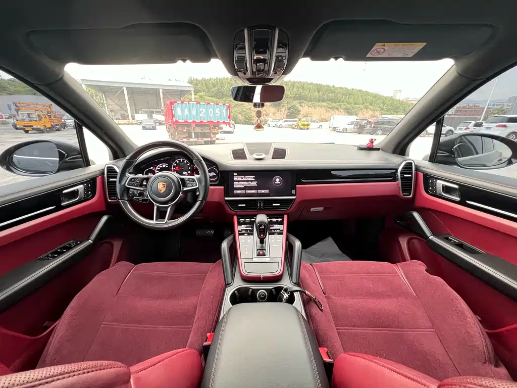 Porsche Cayenne 2022 — фото 12