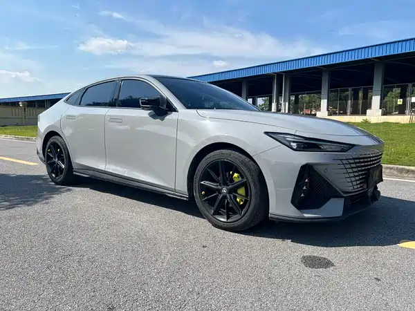 Changan UNI-V 2022