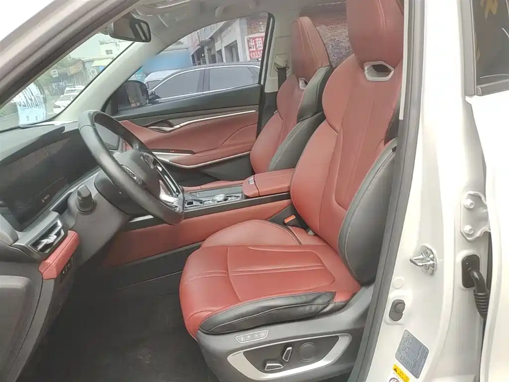 Changan CS75 PLUS 2021 — фото 15