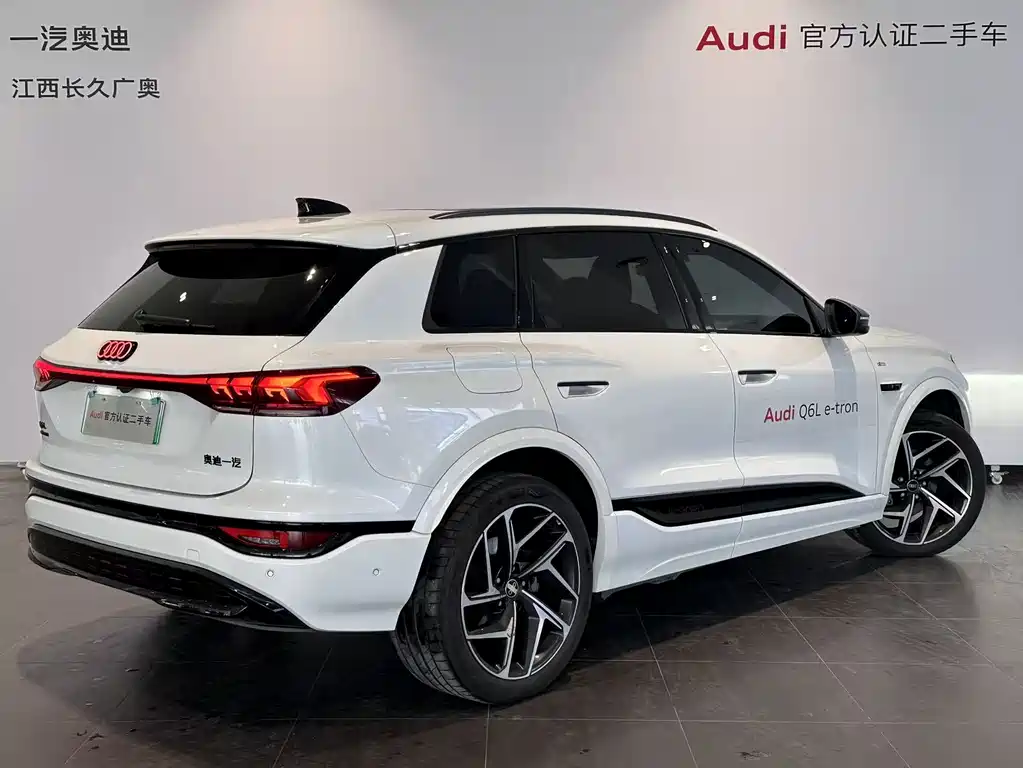Audi Q6L e-tron 2025 — фото 4