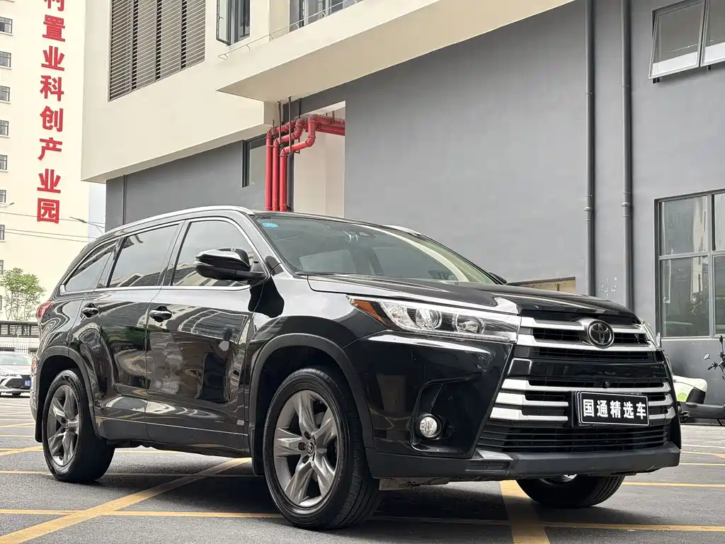 Toyota Highlander 2019 — фото 3
