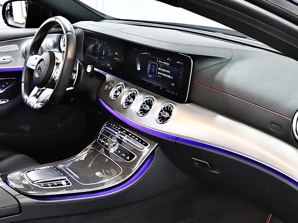 Mercedes-Benz E-Class AMG 2019 — фото 13