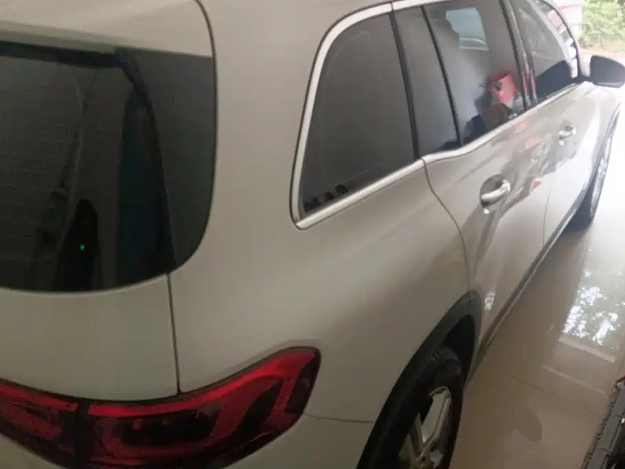 Mercedes-Benz GLB 2021