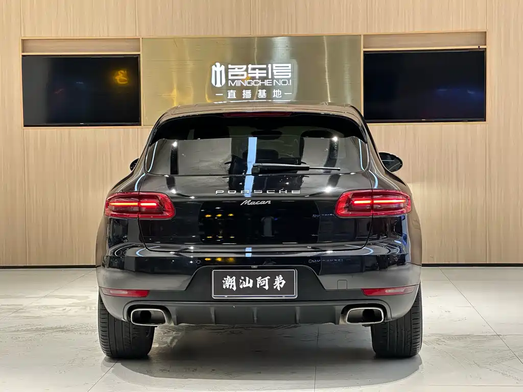 Porsche Macan 2017 — фото 8