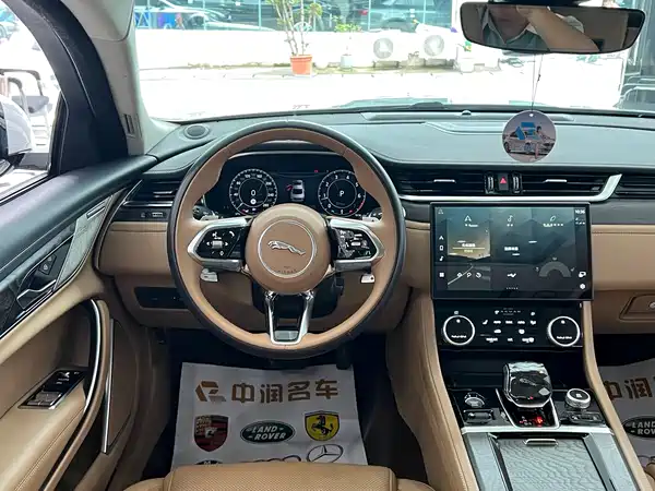 Jaguar XFL 2023