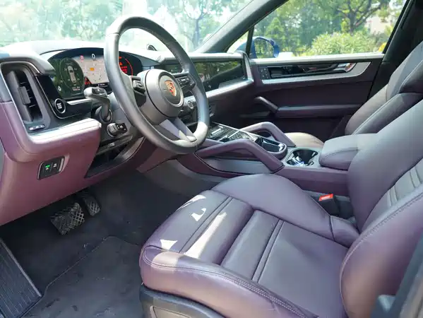 Porsche Cayenne 2024