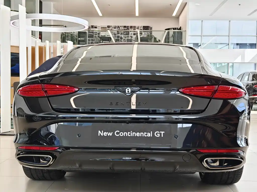 Bentley Continental PHEV — фото 6