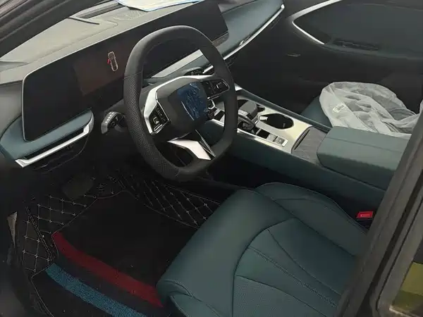 MG MG7 2023
