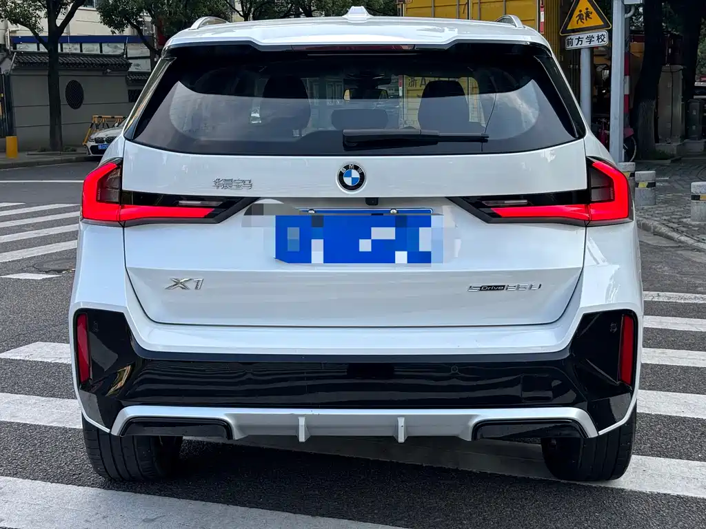 BMW X1 2025 — фото 17