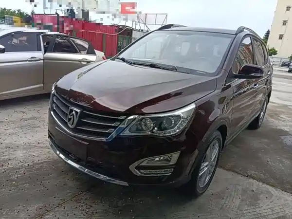 Baojun 560 2015