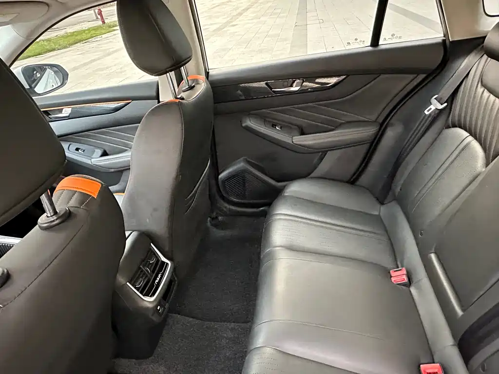 Dongfeng Yixuan MAX 2023 — фото 10