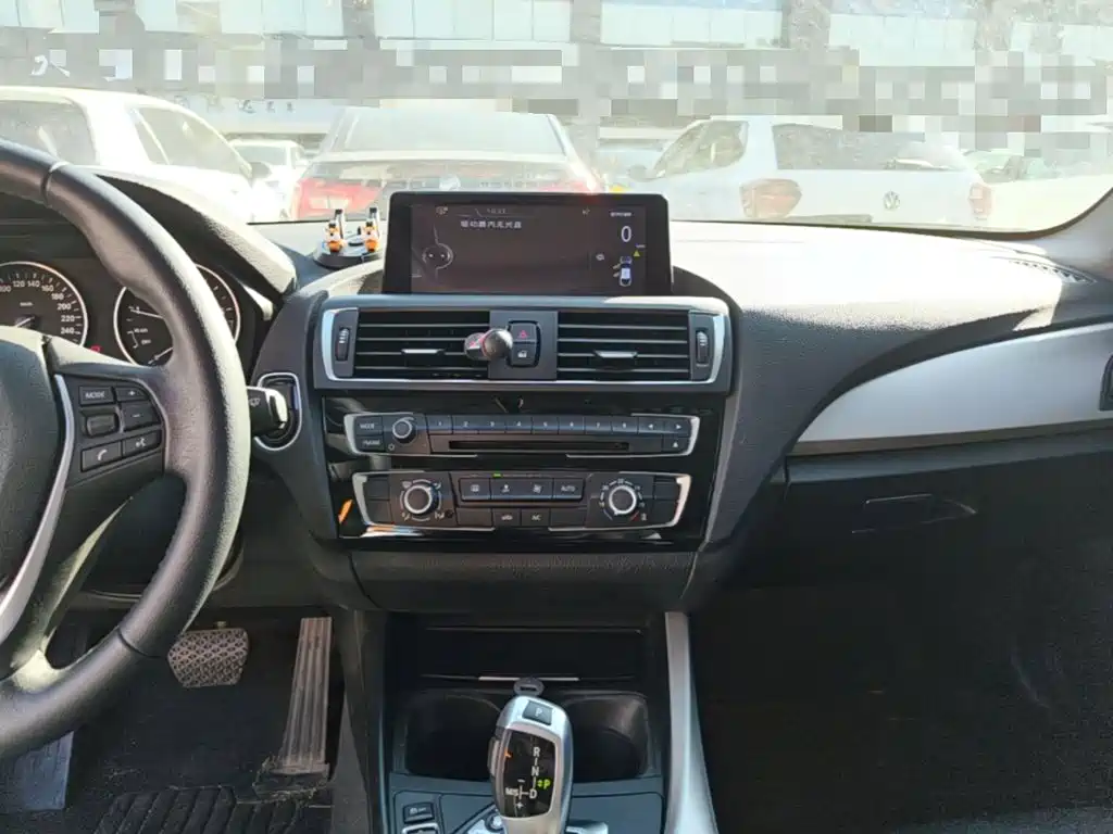 BMW 1 Series 2016 — фото 13