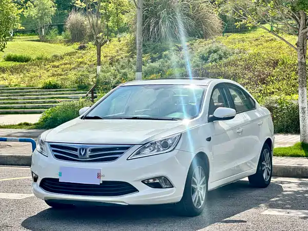 Changan Eado 2015