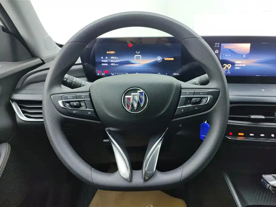 Buick Verano 2025 — фото 14
