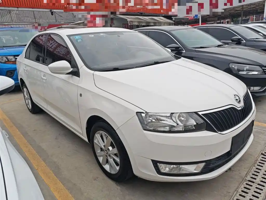 Skoda Rapid 2017 — фото 4