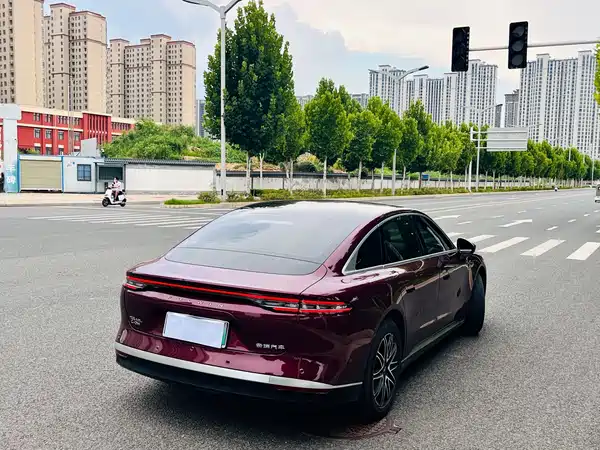 Chery Fengyun A9L 2025