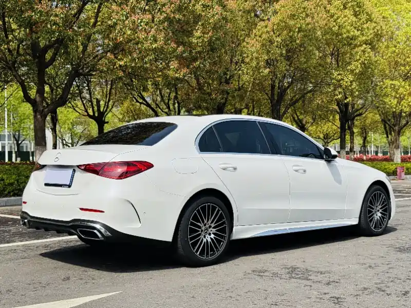 Mercedes-Benz C-Class 2023 — фото 6