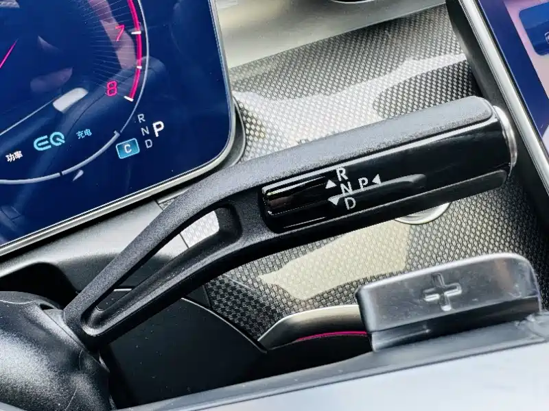 Mercedes-Benz C-Class 2023 — фото 13