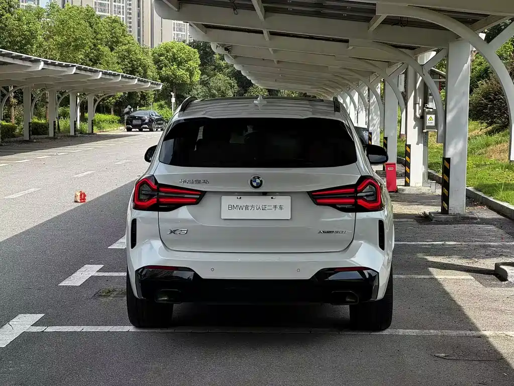 BMW X3 2022 — фото 8