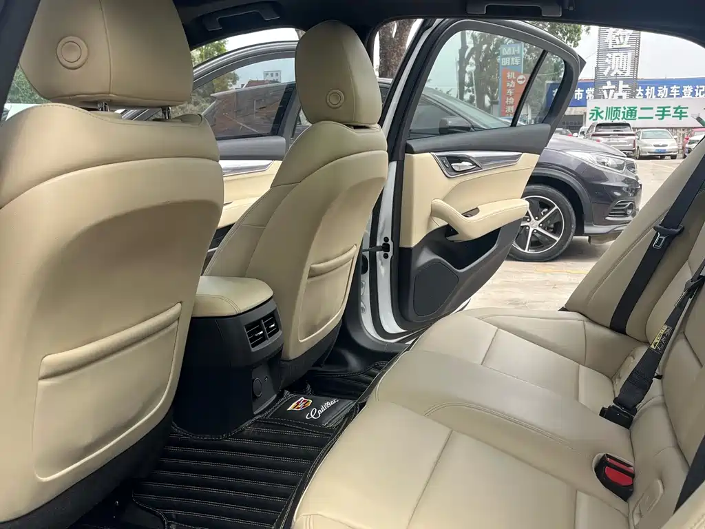Cadillac CT5 2020 — фото 14