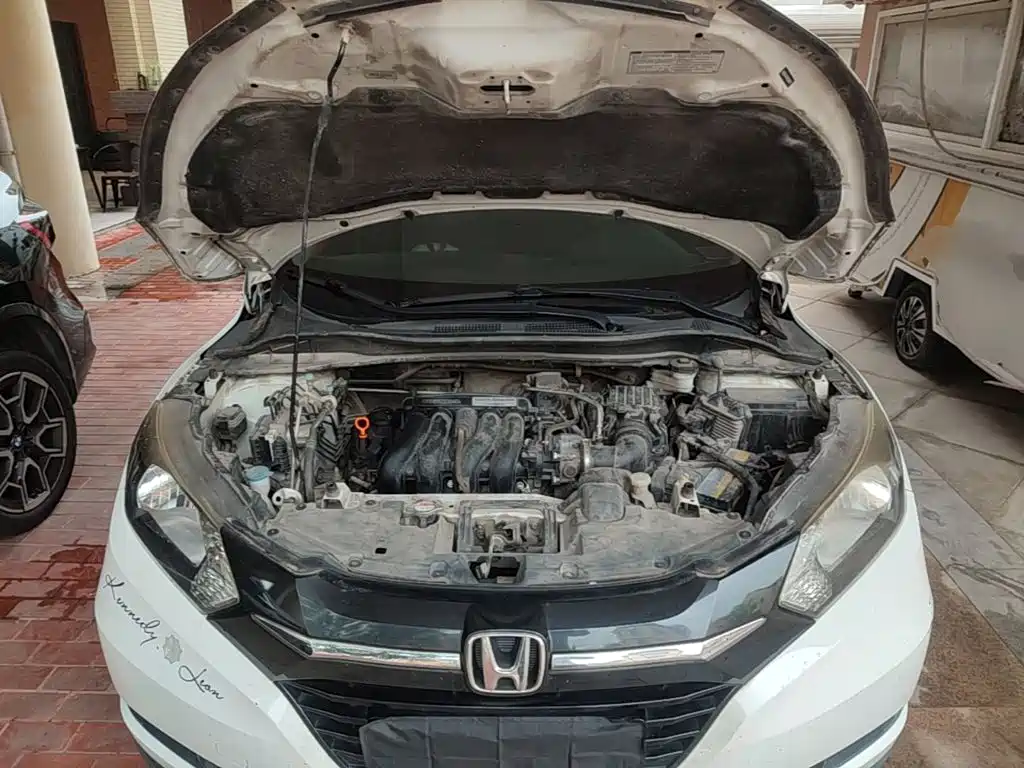 Honda Vezel 2015 — фото 20