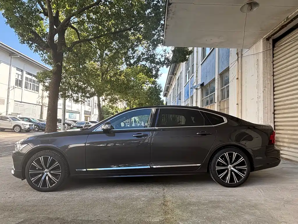 Volvo S90 2025 — фото 7