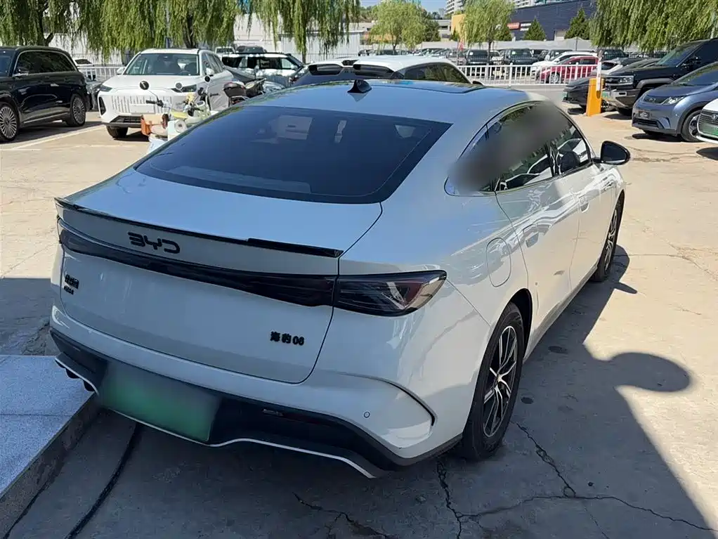 BYD Seal 06 2024 — фото 11