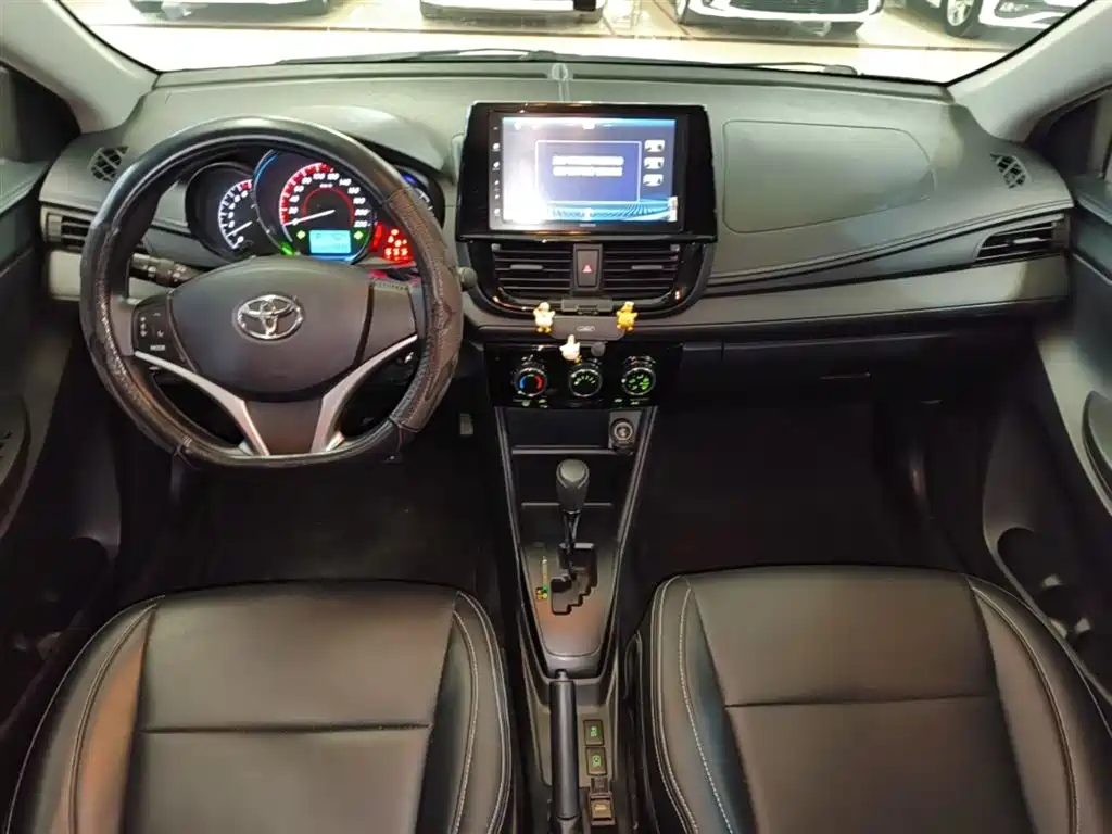 Toyota Vios FS 2022 — фото 10