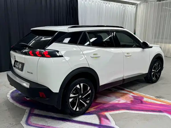 Peugeot 2008 2022