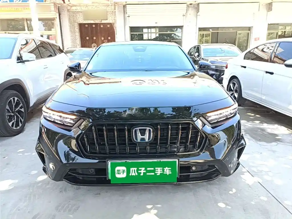Honda Inspire PHEV 2024 — фото 3