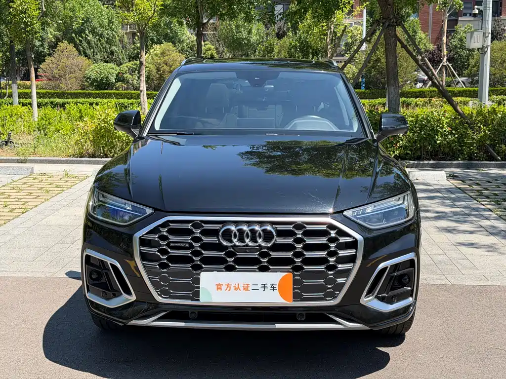 Audi Q5L 2022 — фото 2