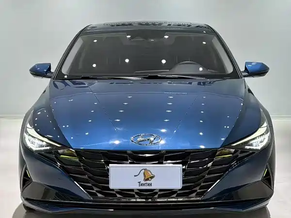 Hyundai Elantra 2022