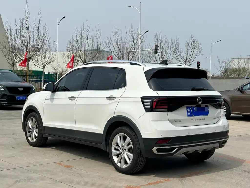 Volkswagen T-Cross 2021 — фото 12