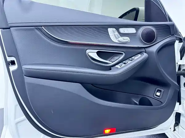 Mercedes-Benz C-Class 2020