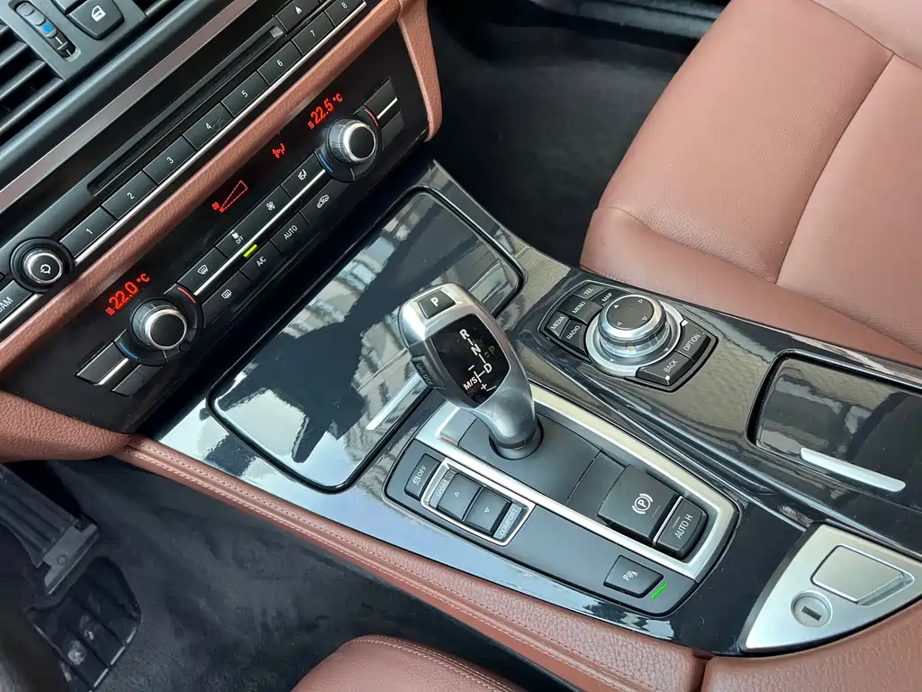 BMW 5 Series 2016
