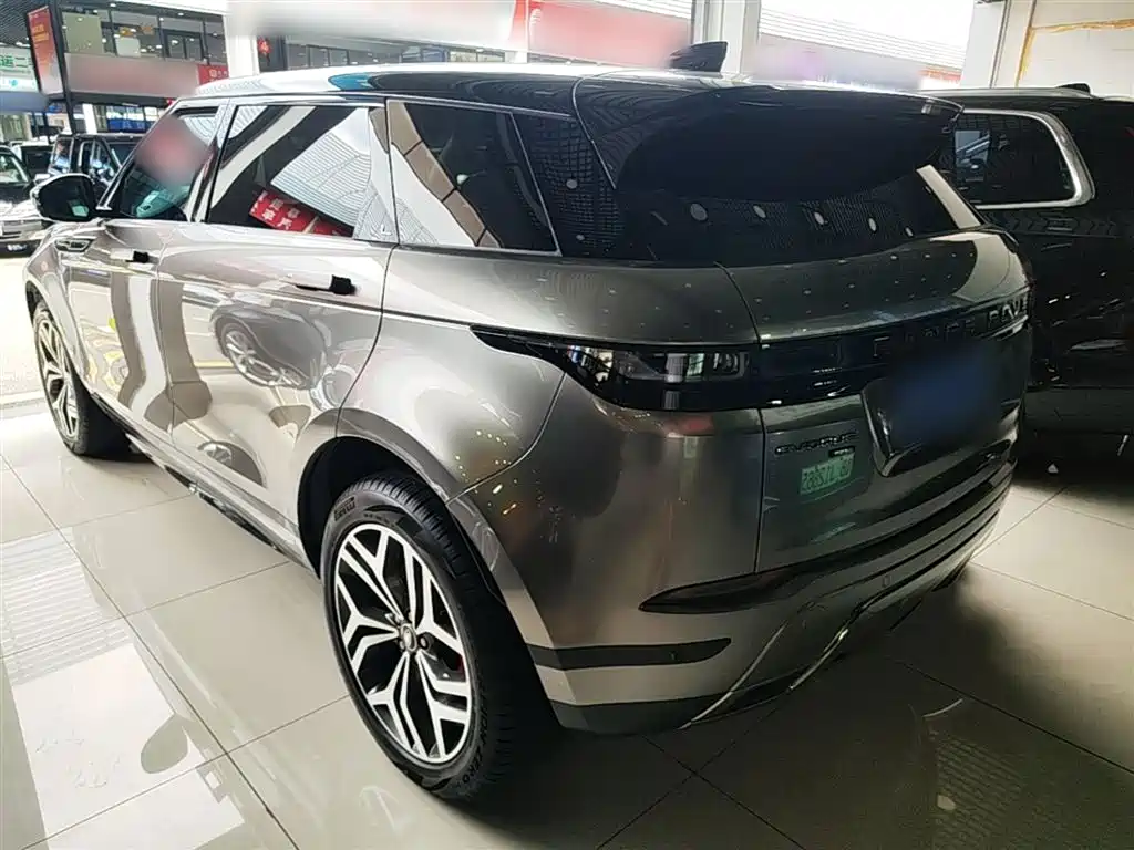 Land Rover Evoque 2022 — фото 5