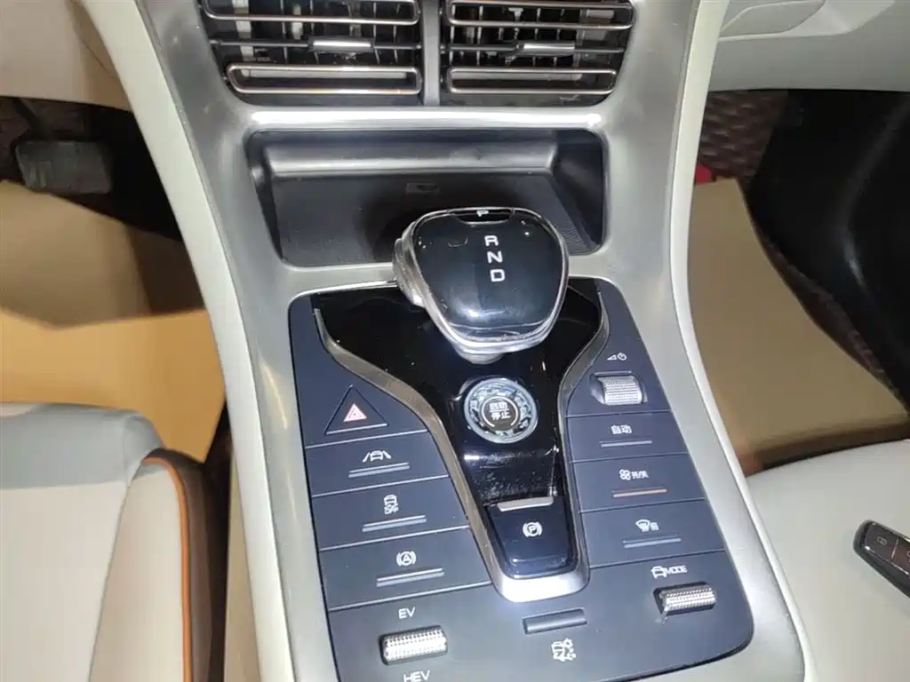BYD Pro New Energy 2022 — фото 14