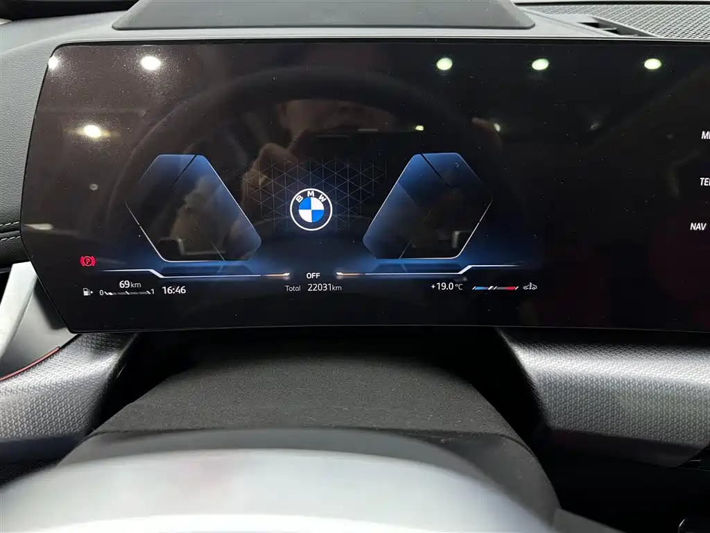 BMW X1 2024 — фото 11