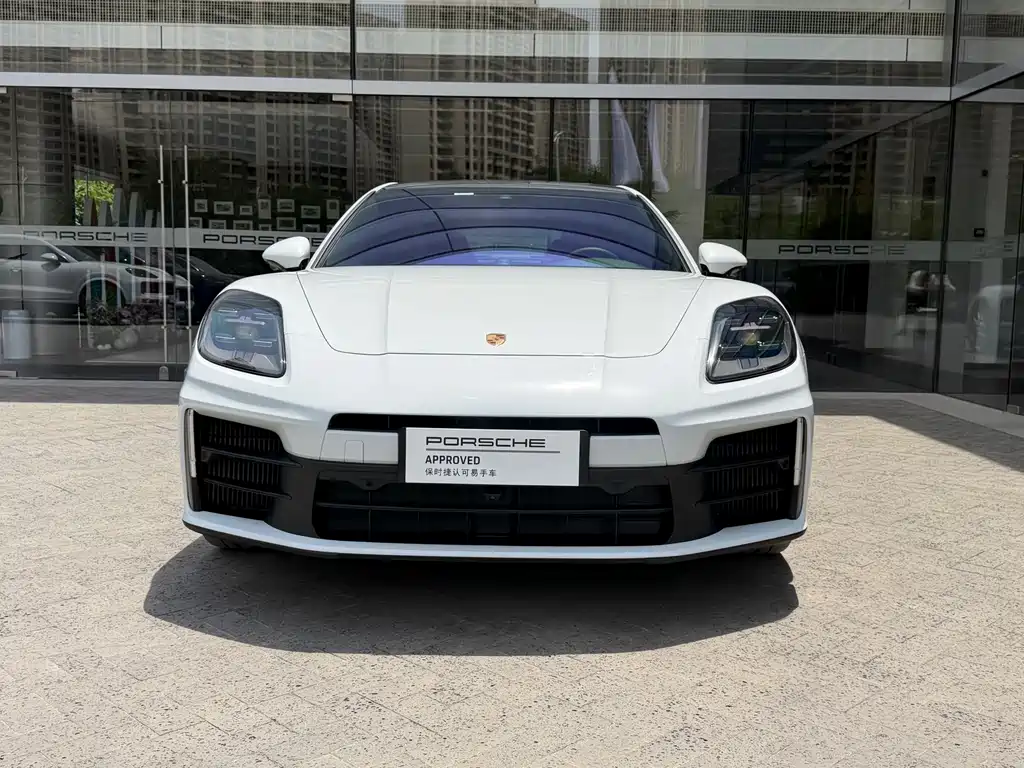 Porsche Panamera Hybrid 2025
