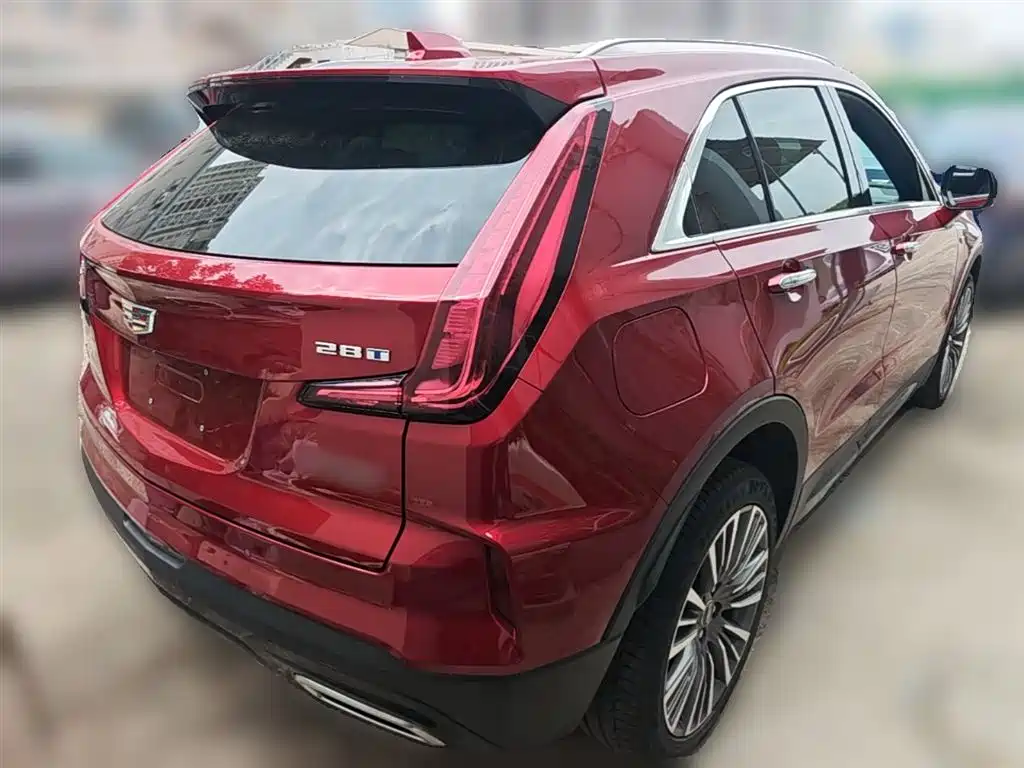 Cadillac XT4 2024 — фото 12
