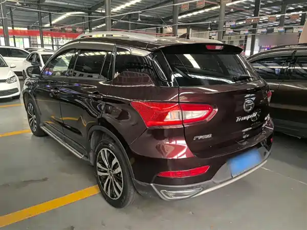 GAC Trumpchi GS4 2017