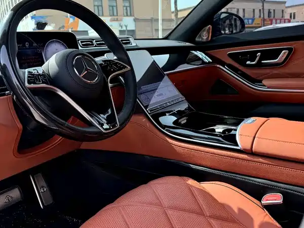 Mercedes-Benz Maybach S-Class 2024