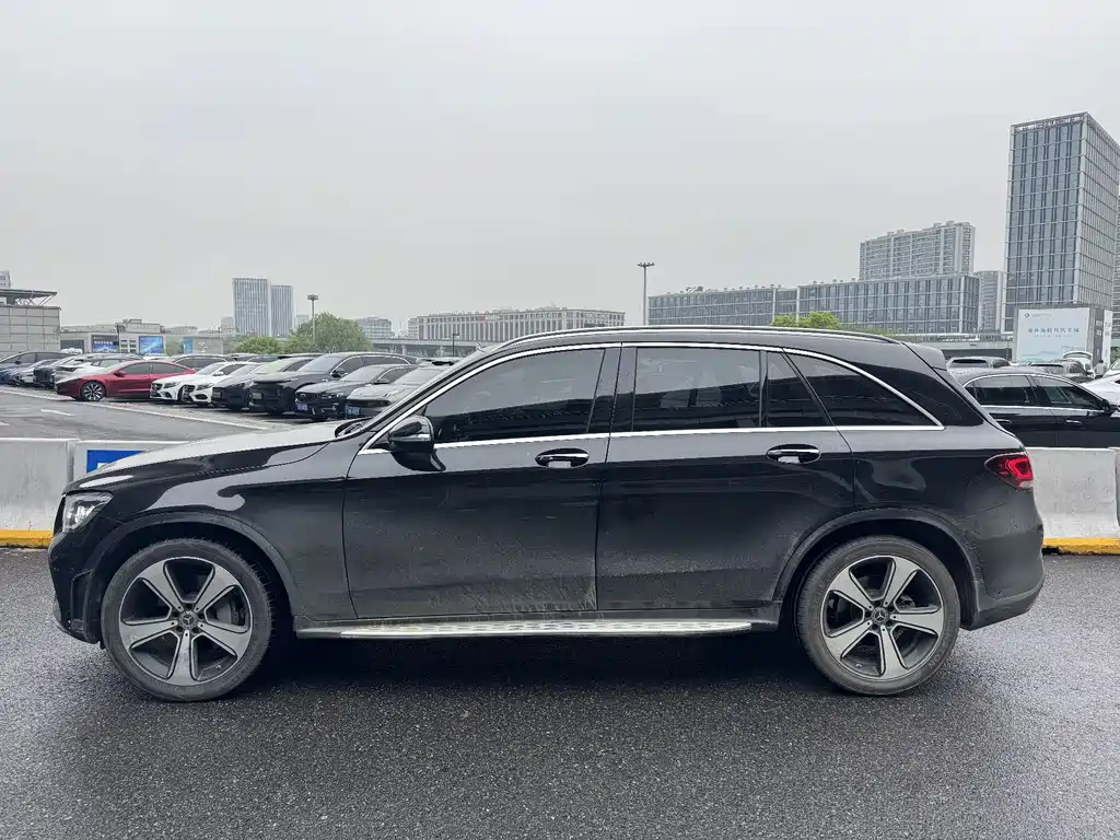 Mercedes-Benz GLC 2020 — фото 3