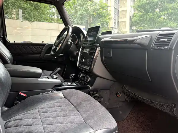 Mercedes-Benz G-Class 2016